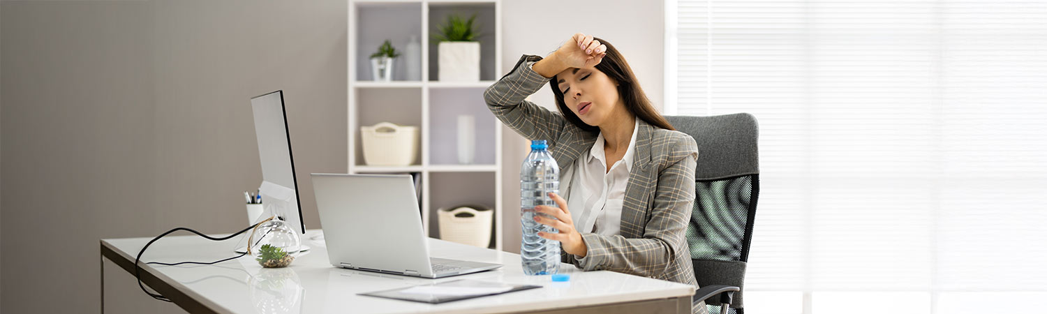 10 Signs You’re Not Drinking Enough Water